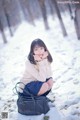 Coser@周叽是可爱兔兔 Vol.028: 雪景JK (15 photos) P13 No.b2f7d1