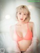 Beautiful Chadaporn Lookgade Rungsanpreecha dreamy seductive with pink underwear (17 photos) P10 No.9c1266 Image No. 15